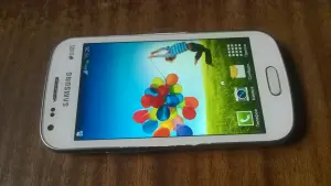 Телефон Samsung Galaxy S Duos 2 (S7582)