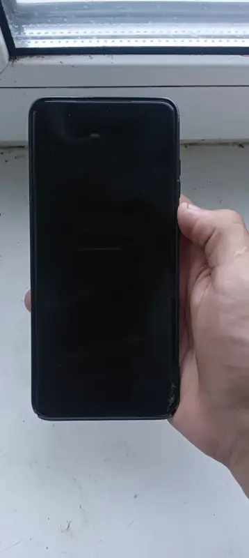 Телефон Samsung S 20+