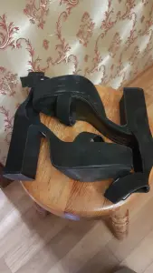 Босоножки