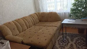 Мягкий уголок: угловой диван и кресло