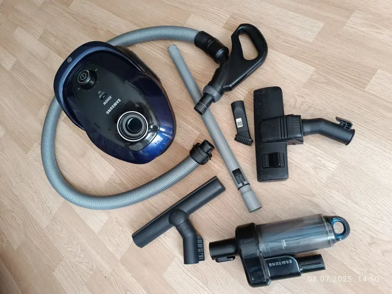 Пылесос Samsung SC20M251AWB/EV. Увеличенная мощность 2000 вт.