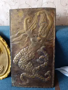 Чеканки и гипсовый барельеф