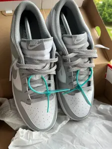 Кроссовки Nike Dunk