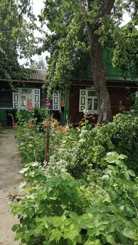 Продам 1|4 долю в частном доме