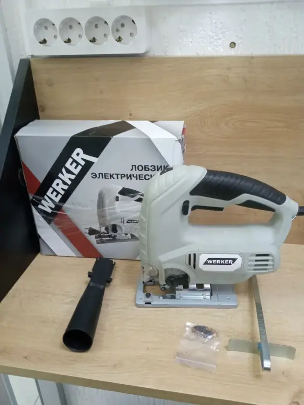Электролобзик Werker JS 750 (а. 83-015826)