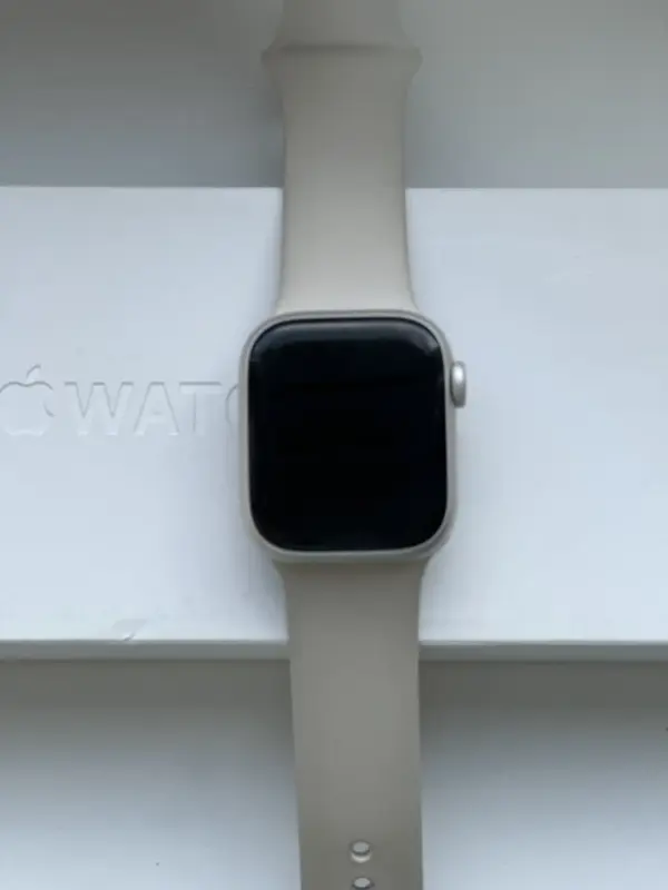 Apple watch series 9 (41mm)