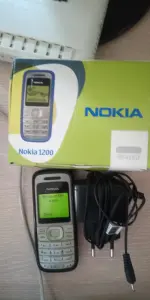 Мобильный телефон Nokia 1200