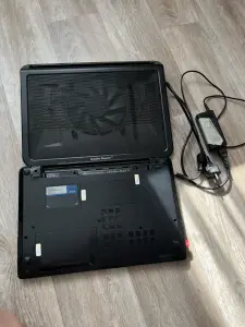 Ноутбук ASUS