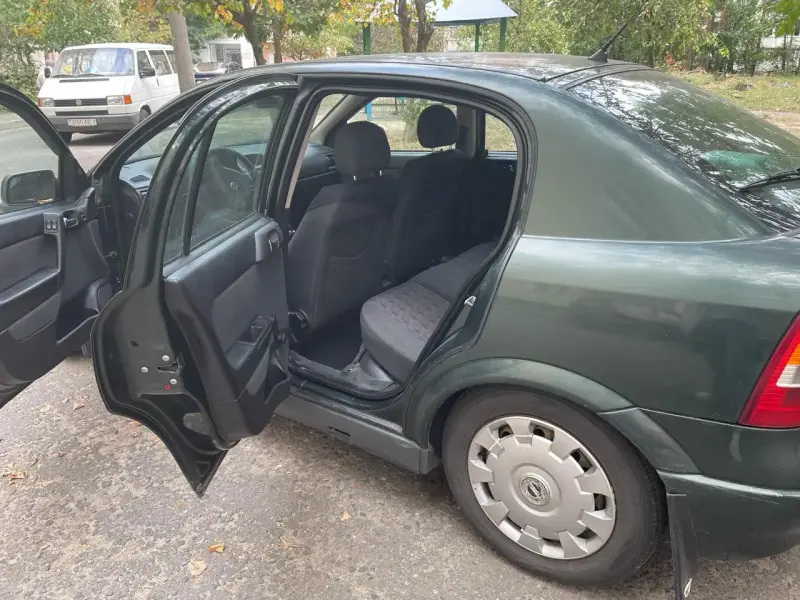 Автомобиль