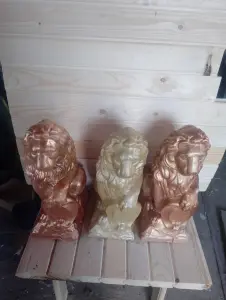 Лев декоративный.