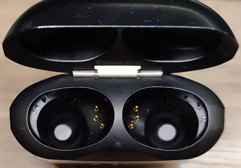 Беспроводные наушники JBL TUNE 125TWS