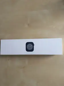 Apple Watch 8 Series ( 45mm) умные часы