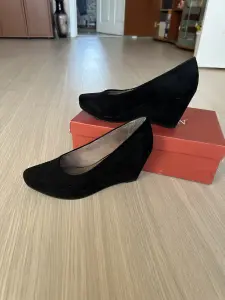 Туфли женские