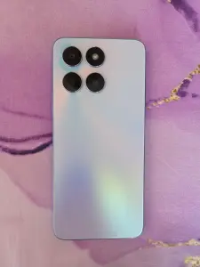 Телефон Honor X6a