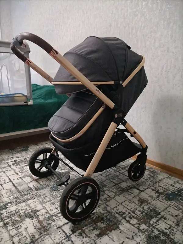Детская коляска