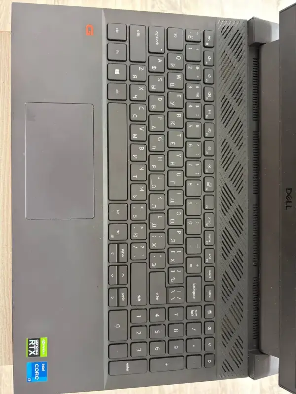 Игровой ноутбук Dell G15 5511