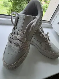 Кроссовки Puma,  натуральная кожа размер 43
