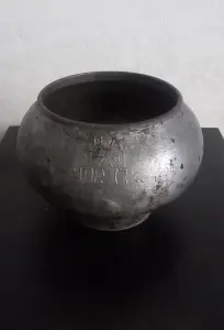 Чугунки 4 и1,5 литра