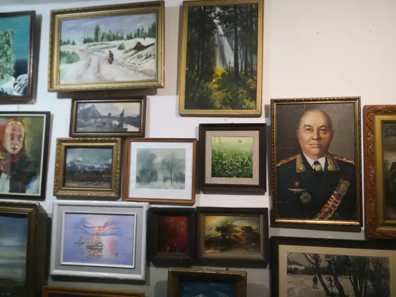 Картины.много