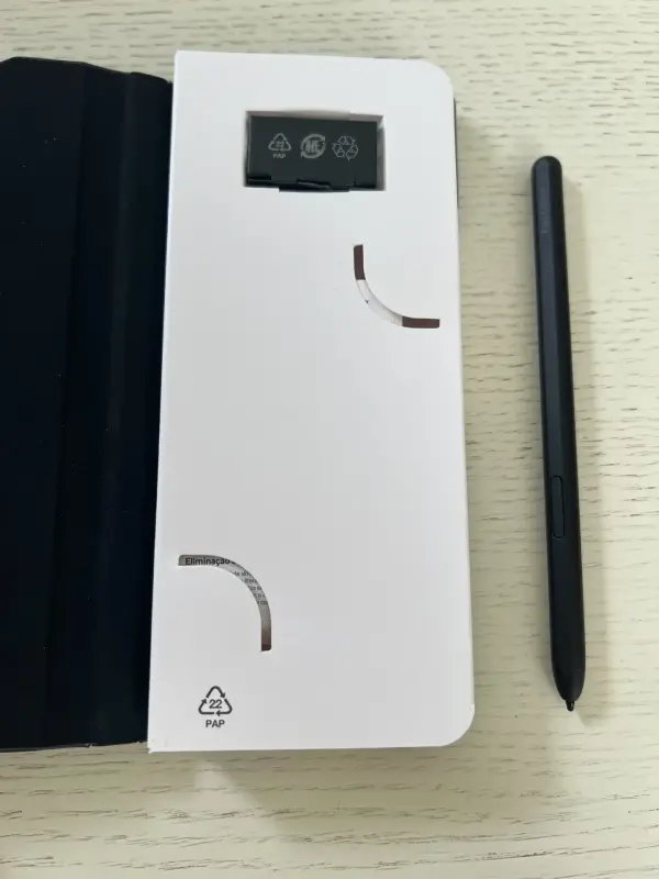 Чехол Flip Cover with Pen для Z Fold3 5G