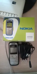 Мобильный телефон Nokia 1200