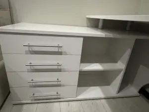 Стол