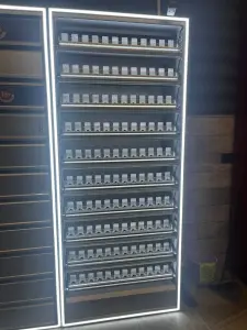 Табачный шкаф/ Шкаф для сигарет