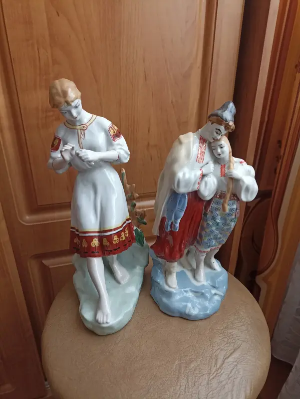 Статуэтки фарфоровые ССС.