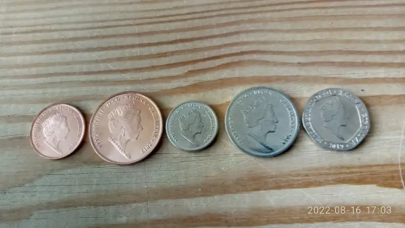 монеты. Гибралтар.