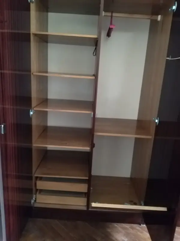 Шкафы из гарнитура.