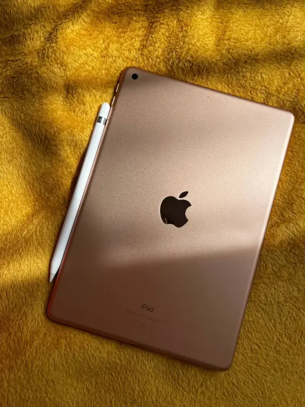 Ipad + Apple Pencil планшет
