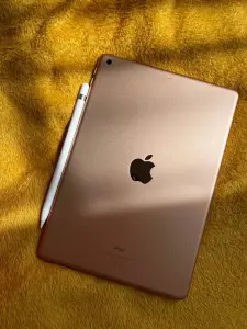 Ipad + Apple Pencil планшет