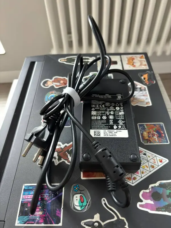 Игровой ноутбук Dell G15 5511
