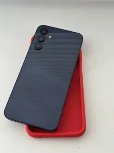 Телефон Samsung a15 .Без коробки . С Европы