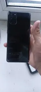 Телефон Samsung S 20+