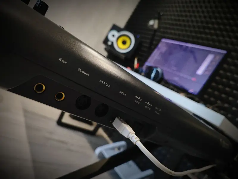 MIDI-клавиатура M-Audio Axiom Mark II 49