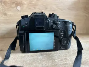 Беззеркальный фотоаппарат Panasonic Lumix DC-GH5 Body (а.45-039686)