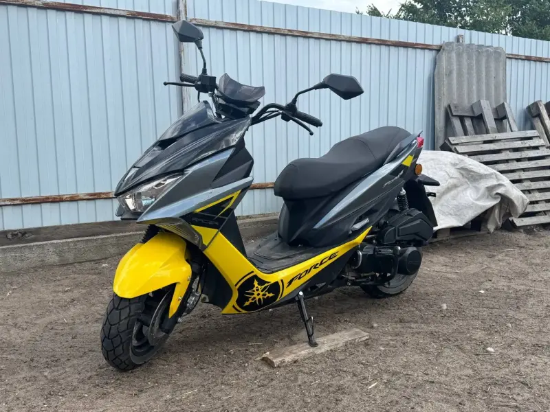 Продам скутер RACER RC150-15F FORCE 150