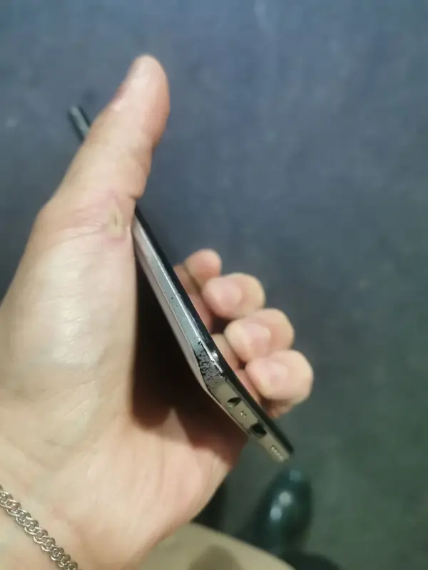 Realme 8