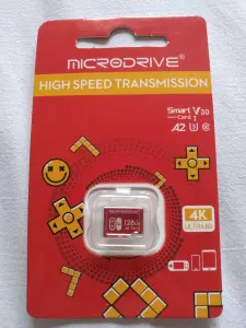 Карта памяти (MicroSD) 128Гб