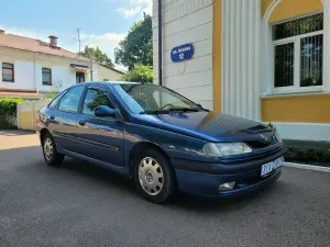Рено лагуна 1 лифтбек