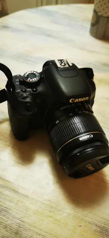 Фотоаппарат зеркальный canon 600D и два объектива