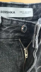 Джинсы Bershka Baggi