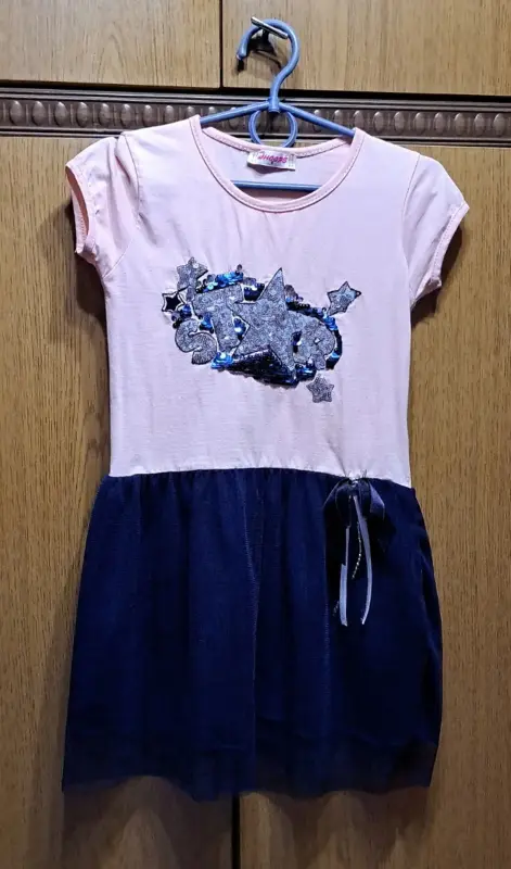 Платья летние на 4-5лет (р.98-110), б.у