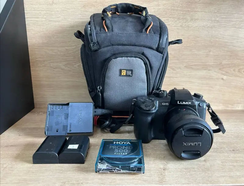 Беззеркальный фотоаппарат Panasonic Lumix DC-GH5 Body (а.45-039686)