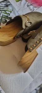 Шлепанцы женские