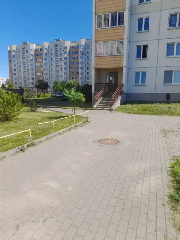 Продам помещение 52,6м2 1 этаж отдельный вход Каменногорская 88