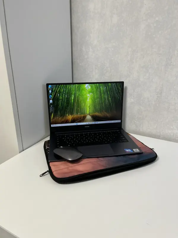 Honor MagicBook X14