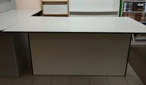 Стол офисный/торговый