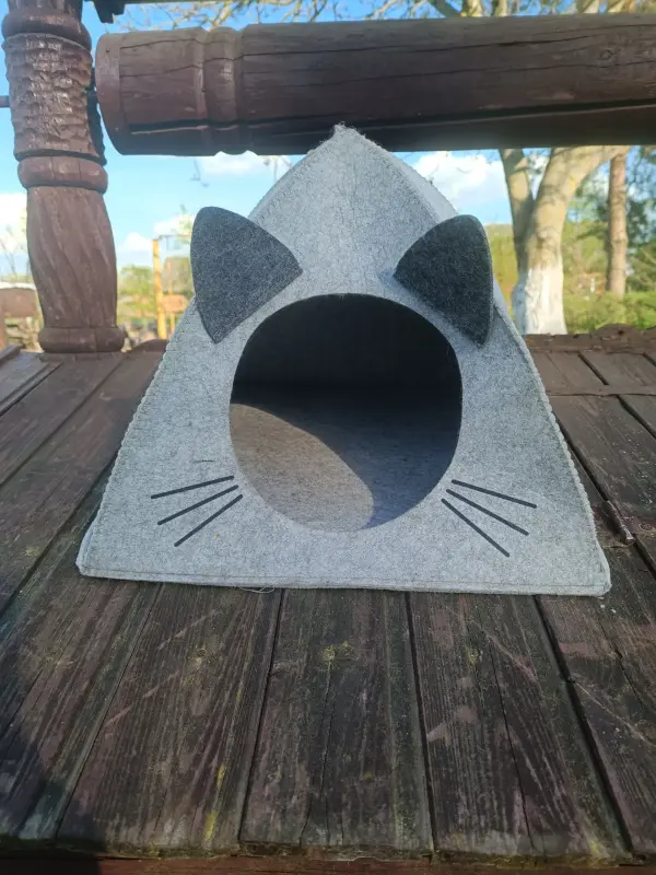 Кошачий домик